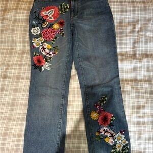 Floral Embroidered Women's Jeans